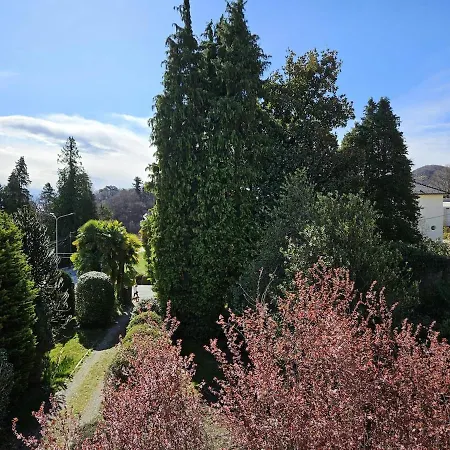 Orta Retreat Pella