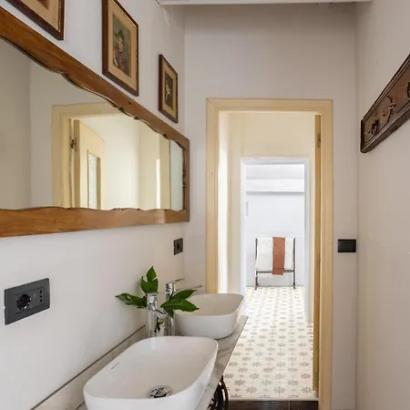 Villa Orta Retreat